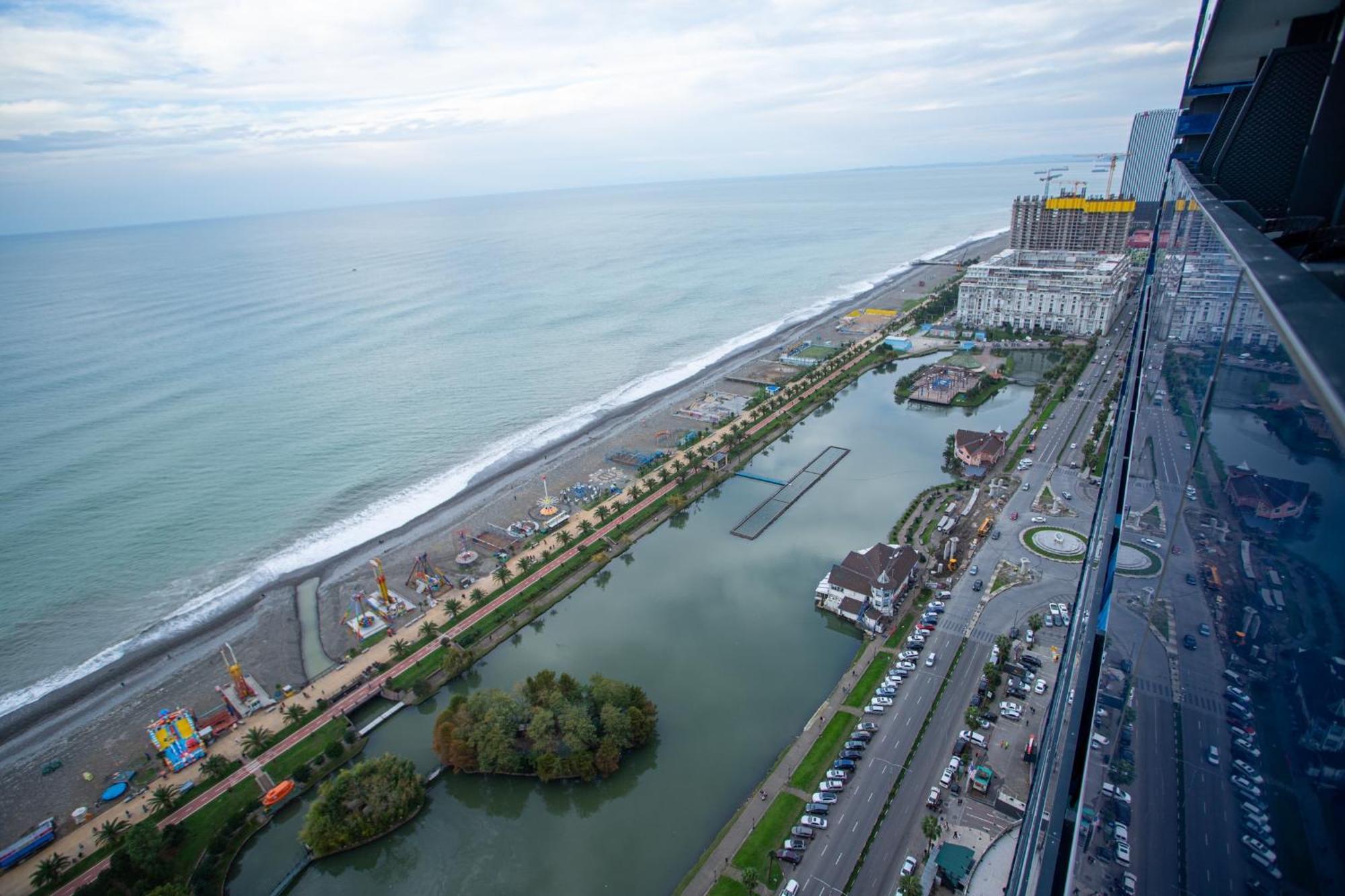 Orbi City D Block Batumi Exteriér fotografie