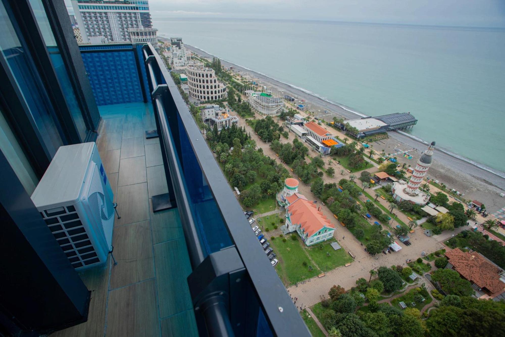 Orbi City D Block Batumi Exteriér fotografie